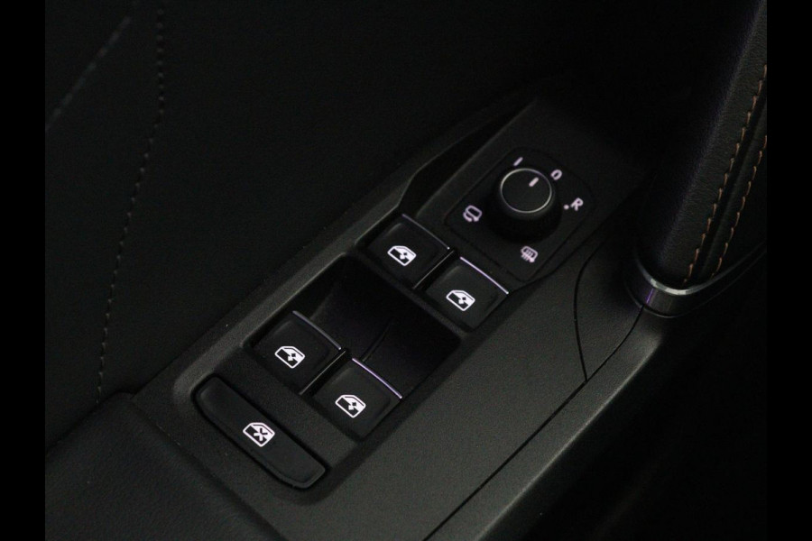 CUPRA Leon 1.4 e-Hybrid VZ Performance | Panoramadak | Stoel & stuurverwarming | Adaptive cruise | Carplay | Navigatie | Sportstoelen | Full LED | Keyless | PHEV