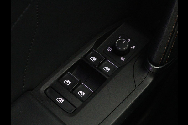 CUPRA Leon 1.4 e-Hybrid VZ Performance | Panoramadak | Stoel & stuurverwarming | Adaptive cruise | Carplay | Navigatie | Sportstoelen | Full LED | Keyless | PHEV