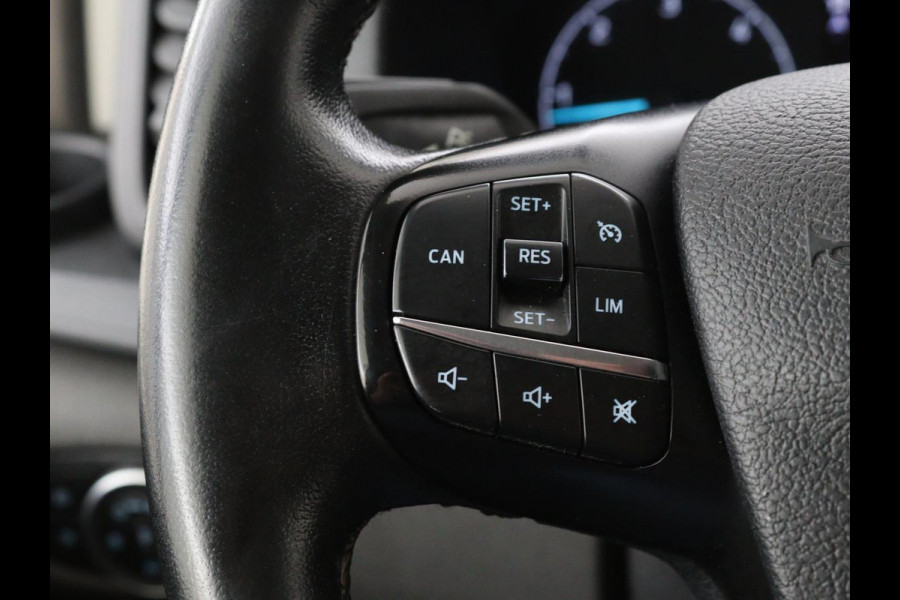 Ford Transit Custom 2.0 TDCI L1H1 Trend | Automaat | Trekhaak | Camera | Navigatie | Cruise control | Airco | Bluetooth | DAB