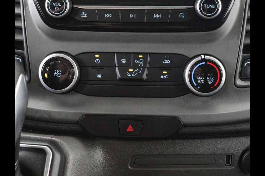 Ford Transit Custom 2.0 TDCI L1H1 Trend | Automaat | Trekhaak | Camera | Navigatie | Cruise control | Airco | Bluetooth | DAB
