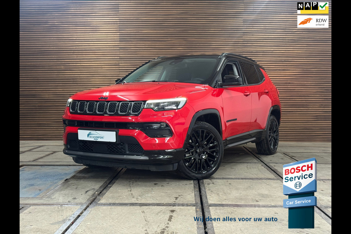 Jeep Compass 4xe 240 Plug-in Hybrid Electric S | Navigatie | Memory | LED | Leer Jeep Compass 4xe 240 Plug-in Hybrid Electric S | Navigatie | Memory | LED | Leer