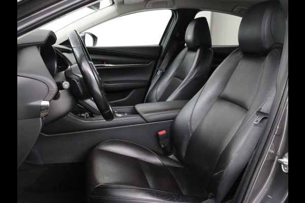 Mazda 3 2.0 e-SkyActiv-X Luxury | Leder | Stoel & stuurverwarming | BOSE Sound | Adaptive cruise | Camera | Carplay | Keyless | Head-Up | Memory