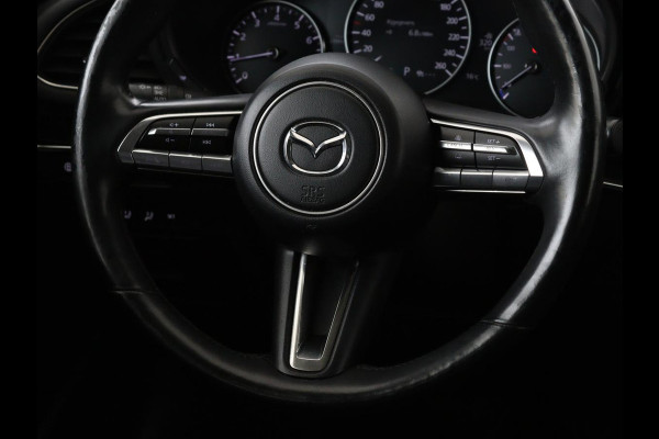 Mazda 3 2.0 e-SkyActiv-X Luxury | Leder | Stoel & stuurverwarming | BOSE Sound | Adaptive cruise | Camera | Carplay | Keyless | Head-Up | Memory