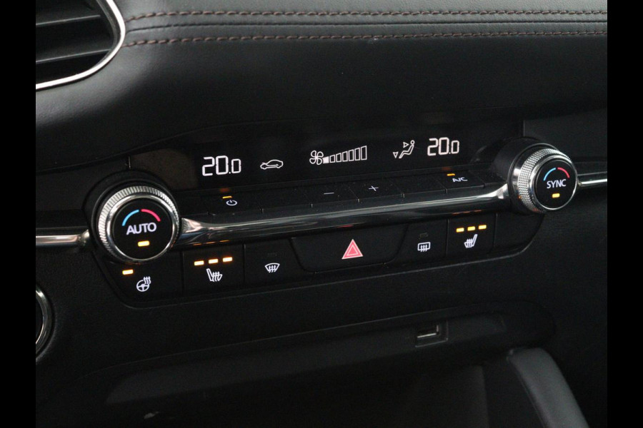 Mazda 3 2.0 e-SkyActiv-X Luxury | Leder | Stoel & stuurverwarming | BOSE Sound | Adaptive cruise | Camera | Carplay | Keyless | Head-Up | Memory