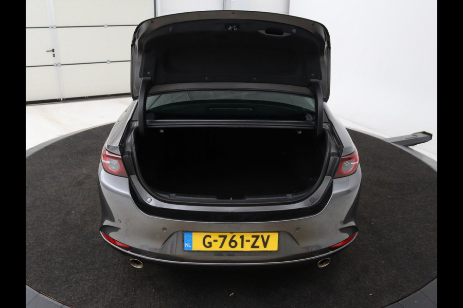 Mazda 3 2.0 e-SkyActiv-X Luxury | Leder | Stoel & stuurverwarming | BOSE Sound | Adaptive cruise | Camera | Carplay | Keyless | Head-Up | Memory