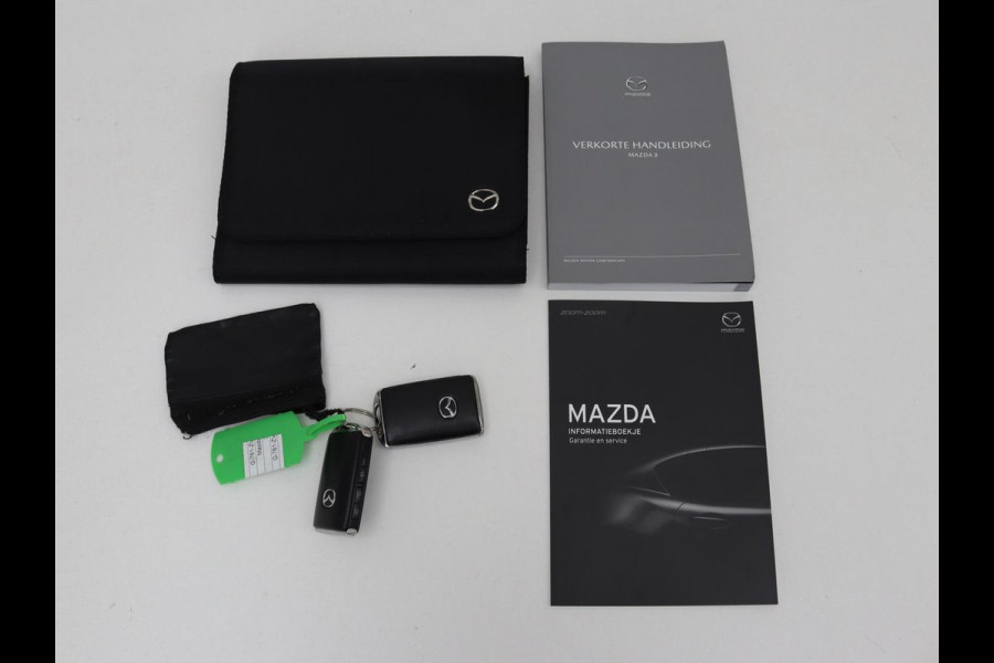 Mazda 3 2.0 e-SkyActiv-X Luxury | Leder | Stoel & stuurverwarming | BOSE Sound | Adaptive cruise | Camera | Carplay | Keyless | Head-Up | Memory