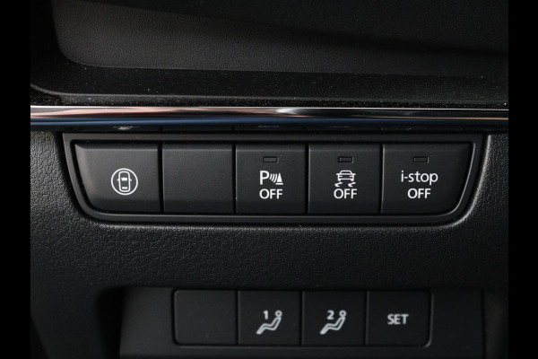 Mazda 3 2.0 e-SkyActiv-X Luxury | Leder | Stoel & stuurverwarming | BOSE Sound | Adaptive cruise | Camera | Carplay | Keyless | Head-Up | Memory