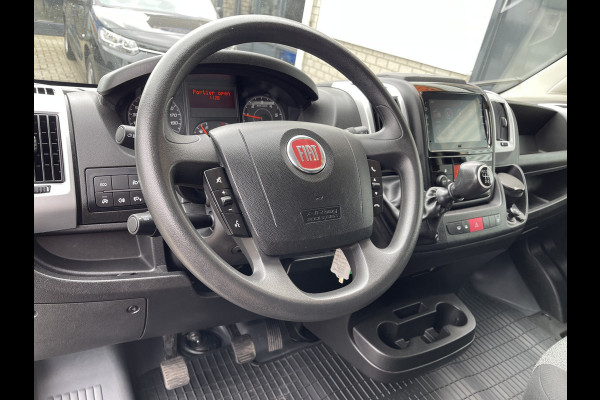 Fiat Ducato 35H 2.3 MultiJet 140pk L2H2 DC 6 persoons / vaste prijs rijklaar € 25.950 ex btw / lease vanaf € 424 / cruise en climate control / camera / trekhaak 3000 kg !