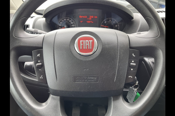 Fiat Ducato 35H 2.3 MultiJet 140pk L2H2 DC 6 persoons / vaste prijs rijklaar € 25.950 ex btw / lease vanaf € 424 / cruise en climate control / camera / trekhaak 3000 kg !