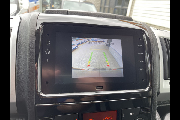 Fiat Ducato 35H 2.3 MultiJet 140pk L2H2 DC 6 persoons / vaste prijs rijklaar € 25.950 ex btw / lease vanaf € 424 / cruise en climate control / camera / trekhaak 3000 kg !