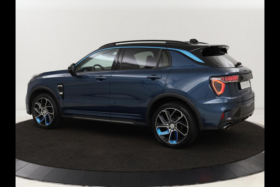 Lynk & Co 01 1.5 Plug In | Panoramadak | Infinity by Harman | 360 camera | Adaptive cruise | Stoelverwarming | Carplay | Memory | Full LED