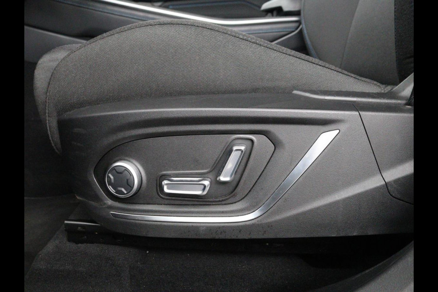 Lynk & Co 01 1.5 Plug In | Panoramadak | Infinity by Harman | 360 camera | Adaptive cruise | Stoelverwarming | Carplay | Memory | Full LED