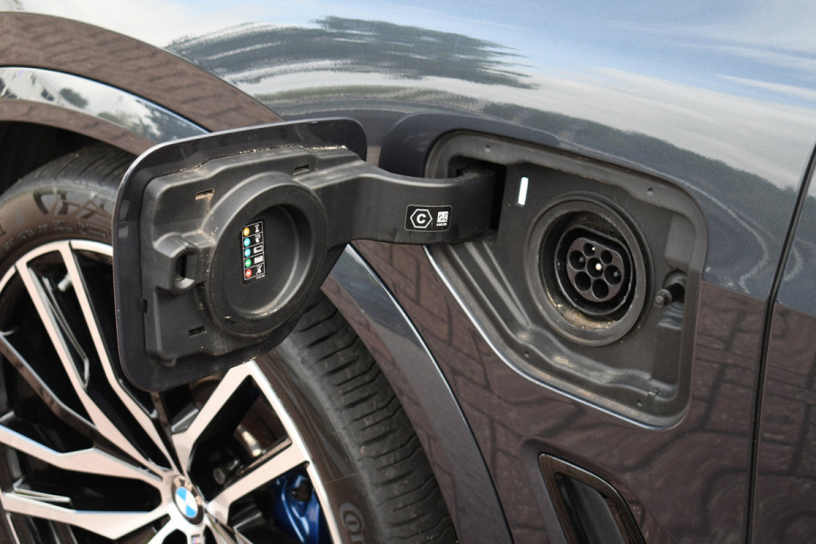BMW X5 xDrive45e M-Sport Pano M-zetel H/K ACC 360 HUD 22inch laser-LED