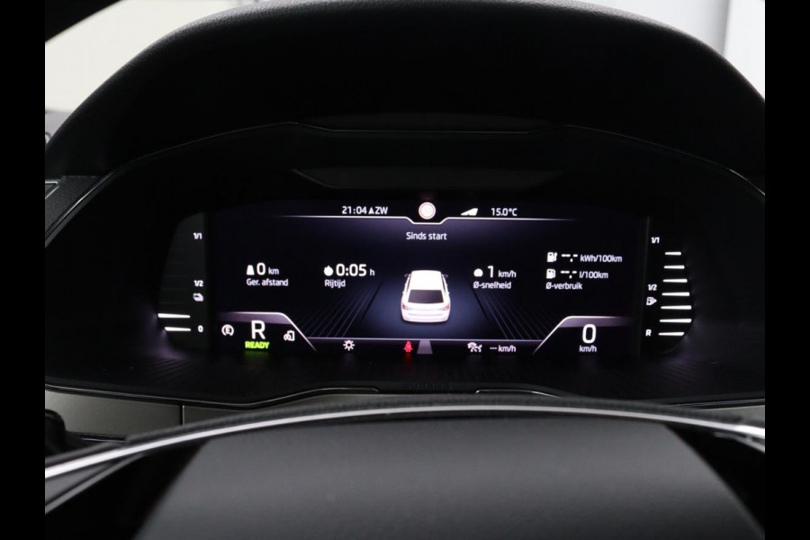 Škoda Superb 1.4 TSI iV Laurin & Klement | Panoramadak | Leder | Stoelventilatie | Adaptive cruise | Canton Sound | Memory | 360 camera | Trekhaak | Standkachel | Keyless | Virtual Cockpit | PHEV
