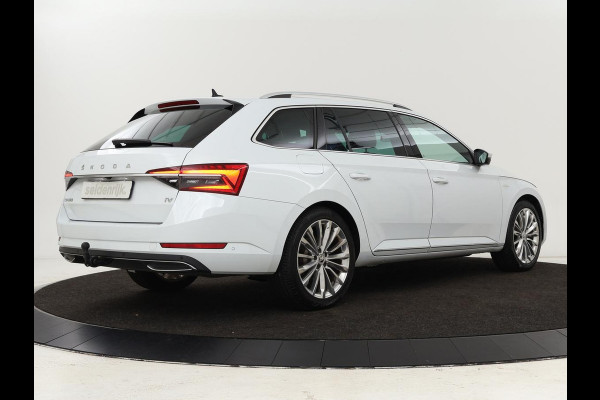 Škoda Superb 1.4 TSI iV Laurin & Klement | Panoramadak | Leder | Stoelventilatie | Adaptive cruise | Canton Sound | Memory | 360 camera | Trekhaak | Standkachel | Keyless | Virtual Cockpit | PHEV