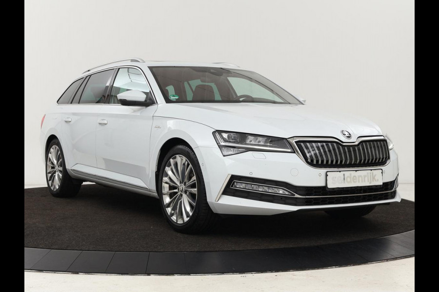 Škoda Superb 1.4 TSI iV Laurin & Klement | Panoramadak | Leder | Stoelventilatie | Adaptive cruise | Canton Sound | Memory | 360 camera | Trekhaak | Standkachel | Keyless | Virtual Cockpit | PHEV