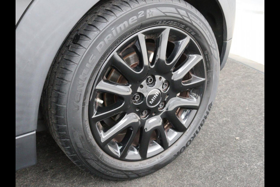 MINI Cooper 1.5 Business | Navigatie | Airco | Cruise control | Bluetooth | Lichtmetalen velgen