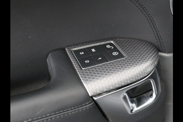 Land Rover Range Rover Sport 3.0 TDV6 HSE Dynamic | Panoramadak | Trekhaak | Leder | Stoelverwarming | Carplay | Matrix LED | Camera | Luchtvering