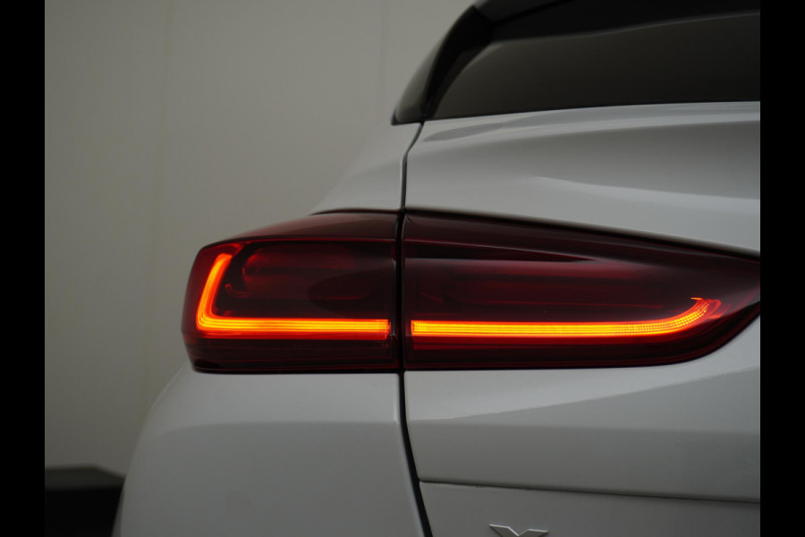 Kia Xceed 1.6 GDi PHEV DynamicPlusLine STOEL + STUURVERWARMING | ELEK. KOFFER | KIA GARANTIE T/M 8-2029