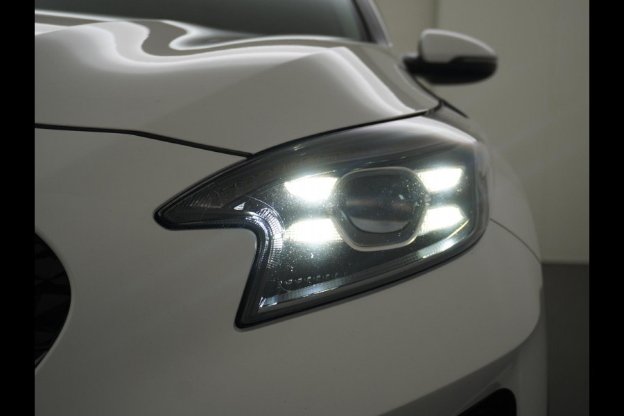 Kia Xceed 1.6 GDi PHEV DynamicPlusLine STOEL + STUURVERWARMING | ELEK. KOFFER | KIA GARANTIE T/M 8-2029