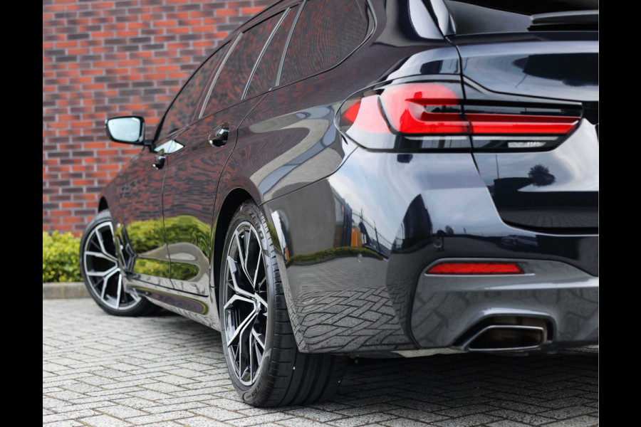 BMW 5 Serie Touring 530i xDrive High Executive