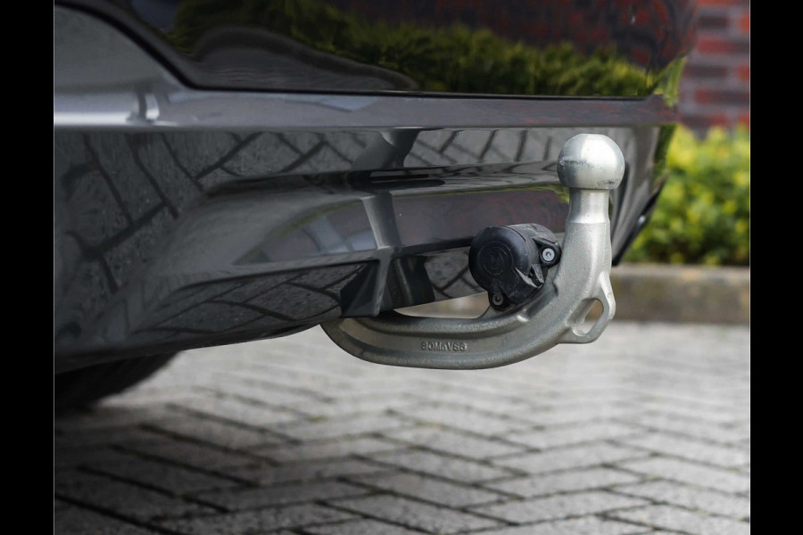 BMW 5 Serie Touring 530i xDrive High Executive