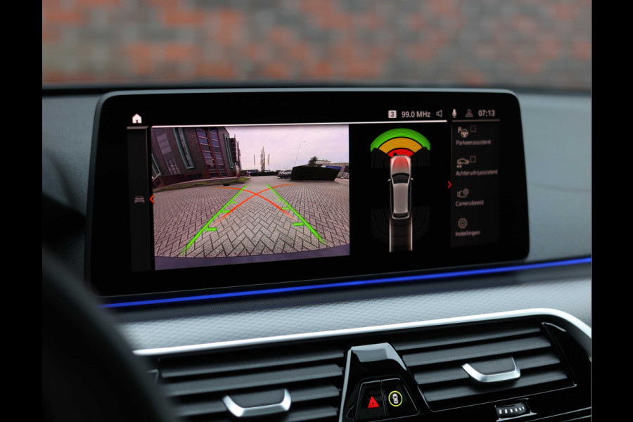 BMW 5 Serie Touring 530i xDrive High Executive