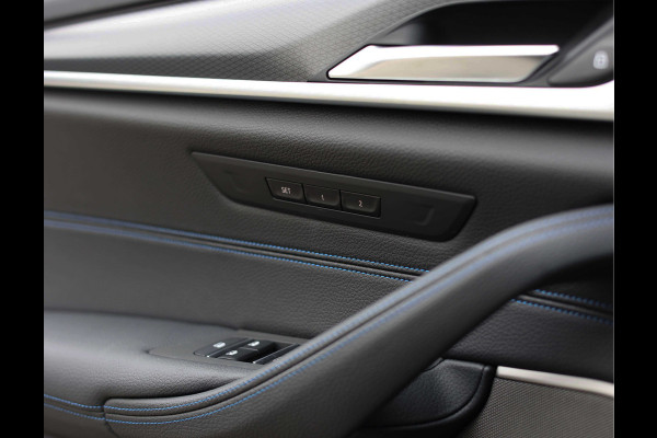 BMW 5 Serie Touring 530i xDrive High Executive