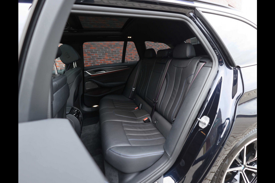 BMW 5 Serie Touring 530i xDrive High Executive