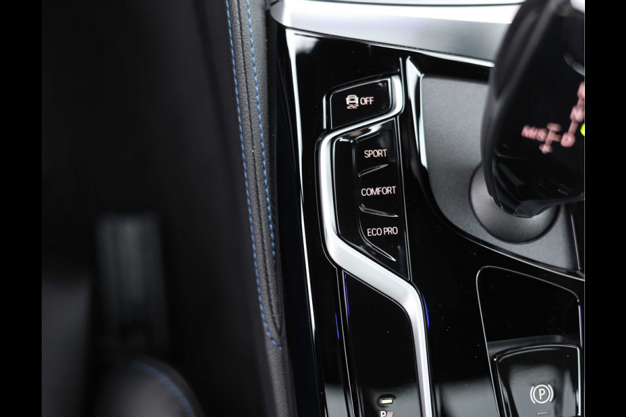 BMW 5 Serie Touring 530i xDrive High Executive