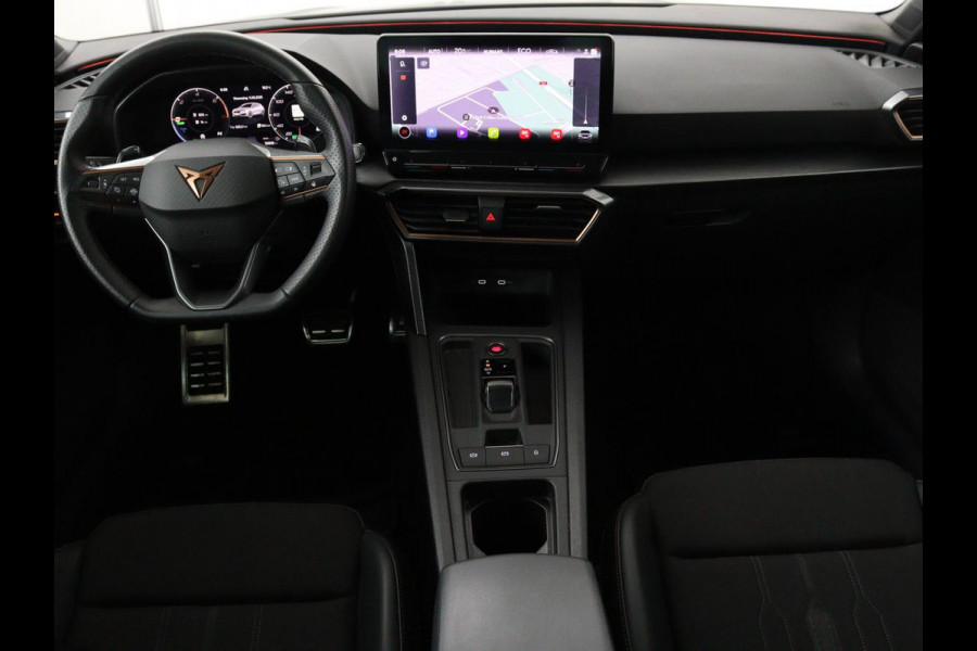 CUPRA Leon 1.4 e-Hybrid VZ | 245pk | Stuurverwarming | Navigatie | Sfeerverlichting | Full LED | Keyless | Sportstoelen | Magnetic Tech Matt | PHEV
