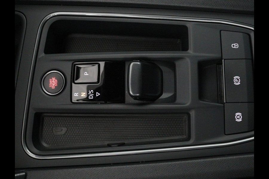 CUPRA Leon 1.4 e-Hybrid VZ | 245pk | Stuurverwarming | Navigatie | Sfeerverlichting | Full LED | Keyless | Sportstoelen | Magnetic Tech Matt | PHEV
