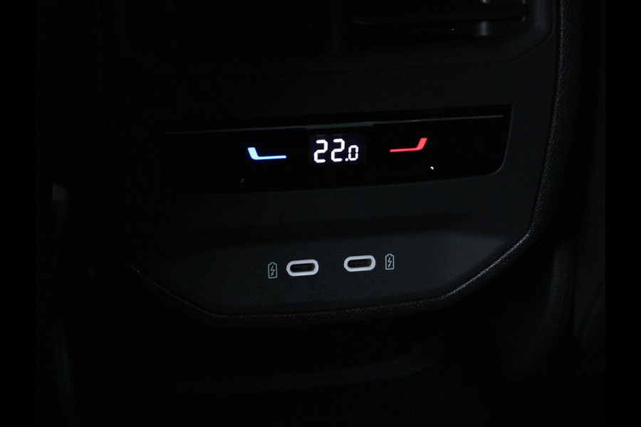 CUPRA Leon 1.4 e-Hybrid VZ | 245pk | Stuurverwarming | Navigatie | Sfeerverlichting | Full LED | Keyless | Sportstoelen | Magnetic Tech Matt | PHEV