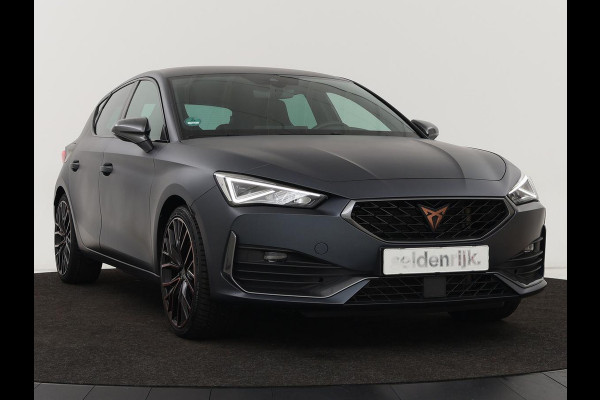 CUPRA Leon 1.4 e-Hybrid VZ | 245pk | Stuurverwarming | Navigatie | Sfeerverlichting | Full LED | Keyless | Sportstoelen | Magnetic Tech Matt | PHEV