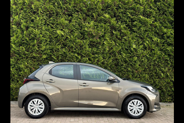 Toyota Yaris 1.5 Hybrid Business Plus Trekhaak Camera