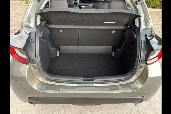 Toyota Yaris 1.5 Hybrid Business Plus Trekhaak Camera