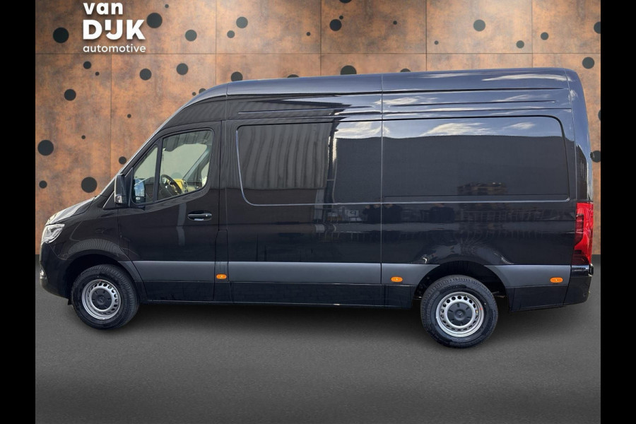 Mercedes-Benz Sprinter 319 L2H2 190PK 9G-TRONIC PRO AUTOMAAT RWD ( BPM VRIJ ) LED GROOT M-BUX GROOT SCHERM AIRCO CRUISE CONTROL CAMERA BUMPERS IN KLEUR 3500KG TREKGEWICHT