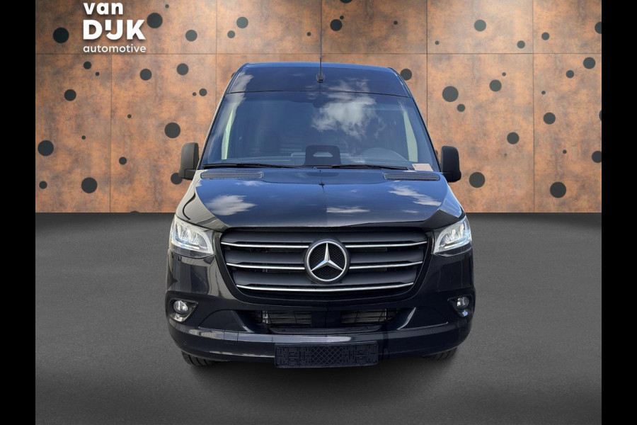 Mercedes-Benz Sprinter 319 L2H2 190PK 9G-TRONIC PRO AUTOMAAT RWD ( BPM VRIJ ) LED GROOT M-BUX GROOT SCHERM AIRCO CRUISE CONTROL CAMERA BUMPERS IN KLEUR 3500KG TREKGEWICHT