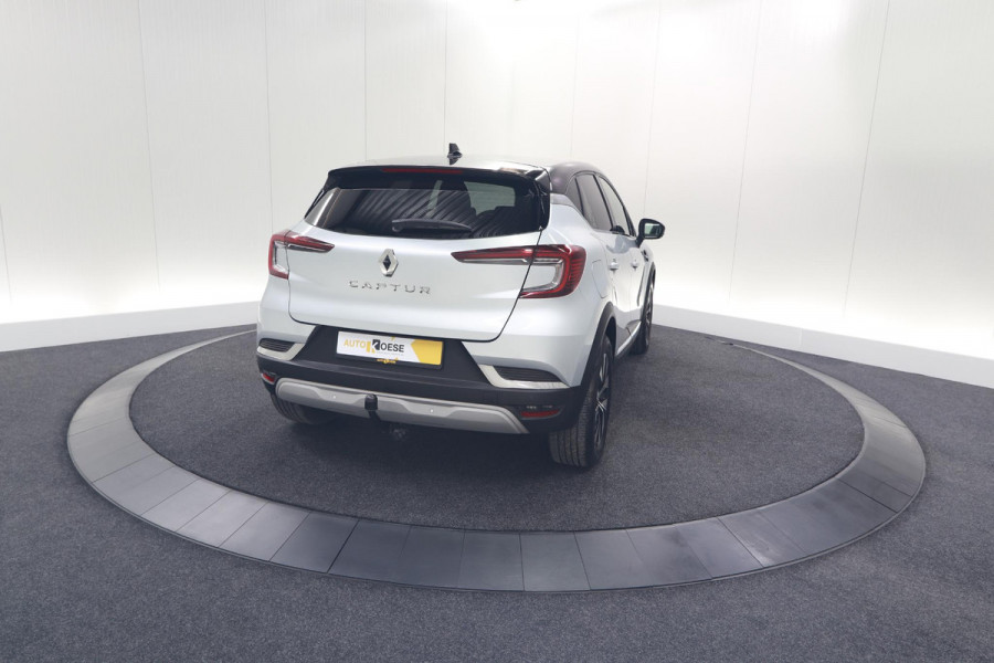 Renault Captur Mild Hybrid 140 EDC Techno | Trekhaak | 360 Camera | 9.3 Inch Grootscherm | Apple Carplay | Parkeersensoren