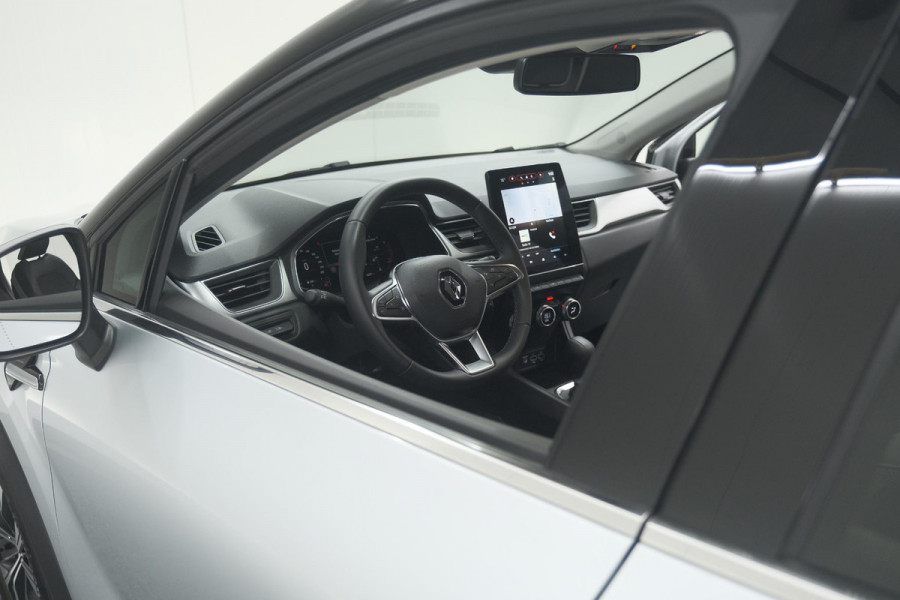 Renault Captur Mild Hybrid 140 EDC Techno | Trekhaak | 360 Camera | 9.3 Inch Grootscherm | Apple Carplay | Parkeersensoren