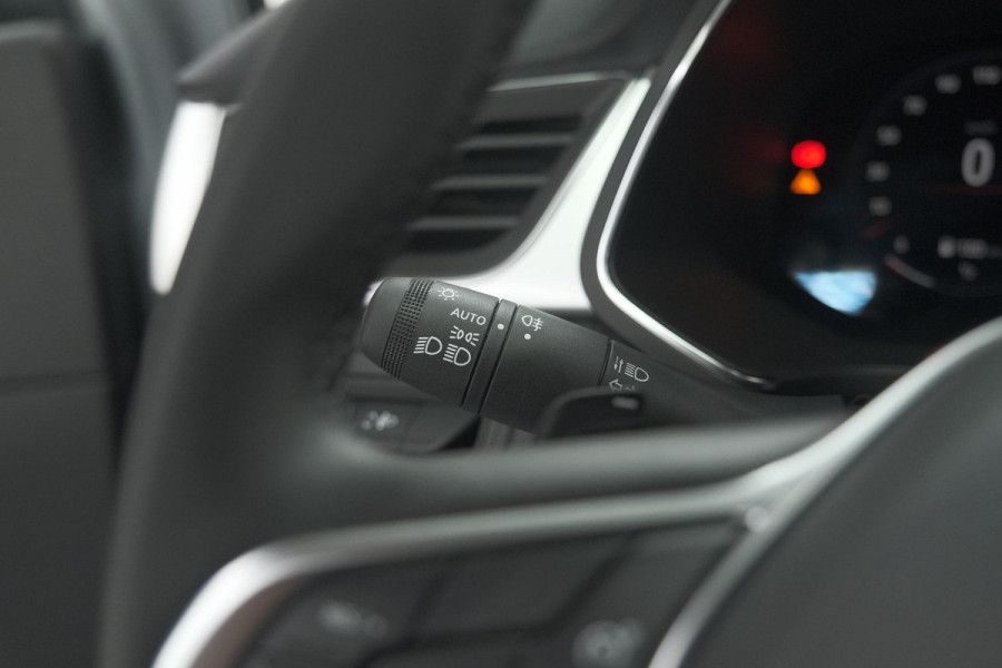 Renault Captur Mild Hybrid 140 EDC Techno | Trekhaak | 360 Camera | 9.3 Inch Grootscherm | Apple Carplay | Parkeersensoren