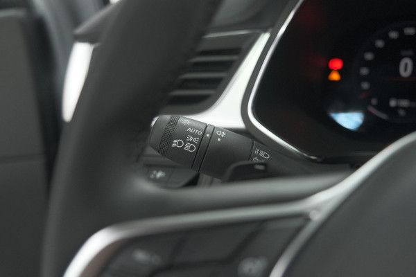 Renault Captur Mild Hybrid 140 EDC Techno | Trekhaak | 360 Camera | 9.3 Inch Grootscherm | Apple Carplay | Parkeersensoren