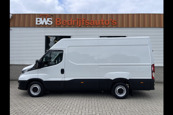 Iveco Daily 35S16V 2.3 L2H2 160pk / vaste prijs rijklaar € 21.950 ex btw / bpm vrij / euro 6 diesel / lease vanaf € / airco / pdc en opstap achter / trekhaak 3500 kg !