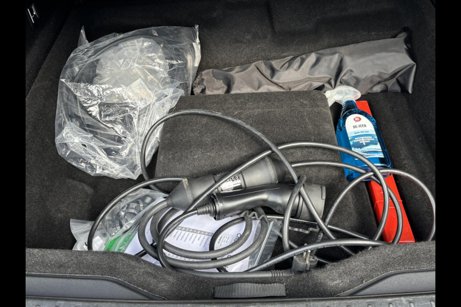 Lynk & Co 01 1.5 PHEV | COMPLETE AUTO | RIJKLAAR INCL. 12 MND. BOVAGGARANTIE