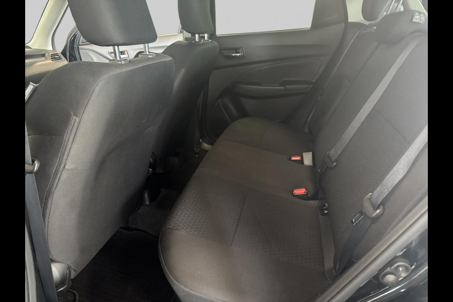 Suzuki Swift 1.2 Style Smart Hybrid  navigatie | stoelverwarming | blind-spot | LED | adaptive cuise | achteruitrijcamera | Apple Carplay/Android Auto |