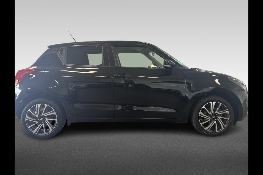 Suzuki Swift 1.2 Style Smart Hybrid  navigatie | stoelverwarming | blind-spot | LED | adaptive cuise | achteruitrijcamera | Apple Carplay/Android Auto |