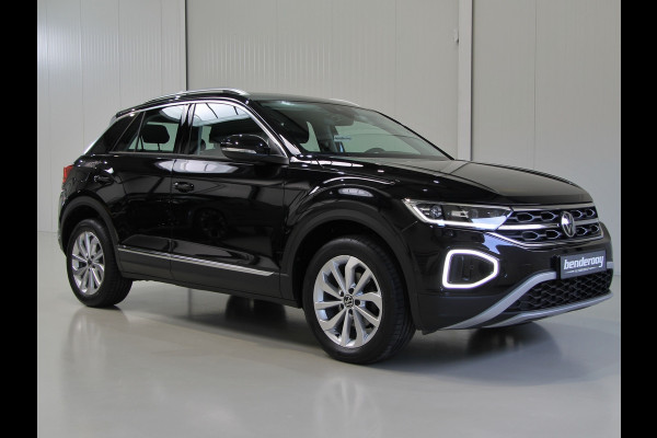Volkswagen T-Roc 1.5 TSI 150pk DSG Style | Acc | Lane | Camera