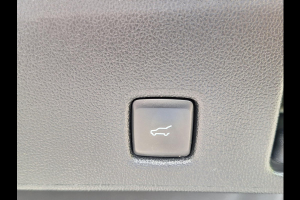 Ford Kuga 2.5 PHEV Vignale 165 kW / 225 pk | Leder | Camera | LED | (occasion)