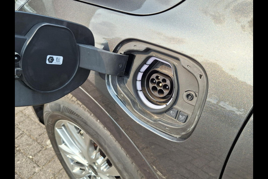 Ford Kuga 2.5 PHEV Vignale 165 kW / 225 pk | Leder | Camera | LED | (occasion)