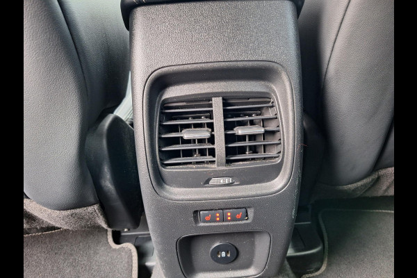 Ford Kuga 2.5 PHEV Vignale 165 kW / 225 pk | Leder | Camera | LED | (occasion)